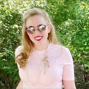 Meet your Posher, Lauren